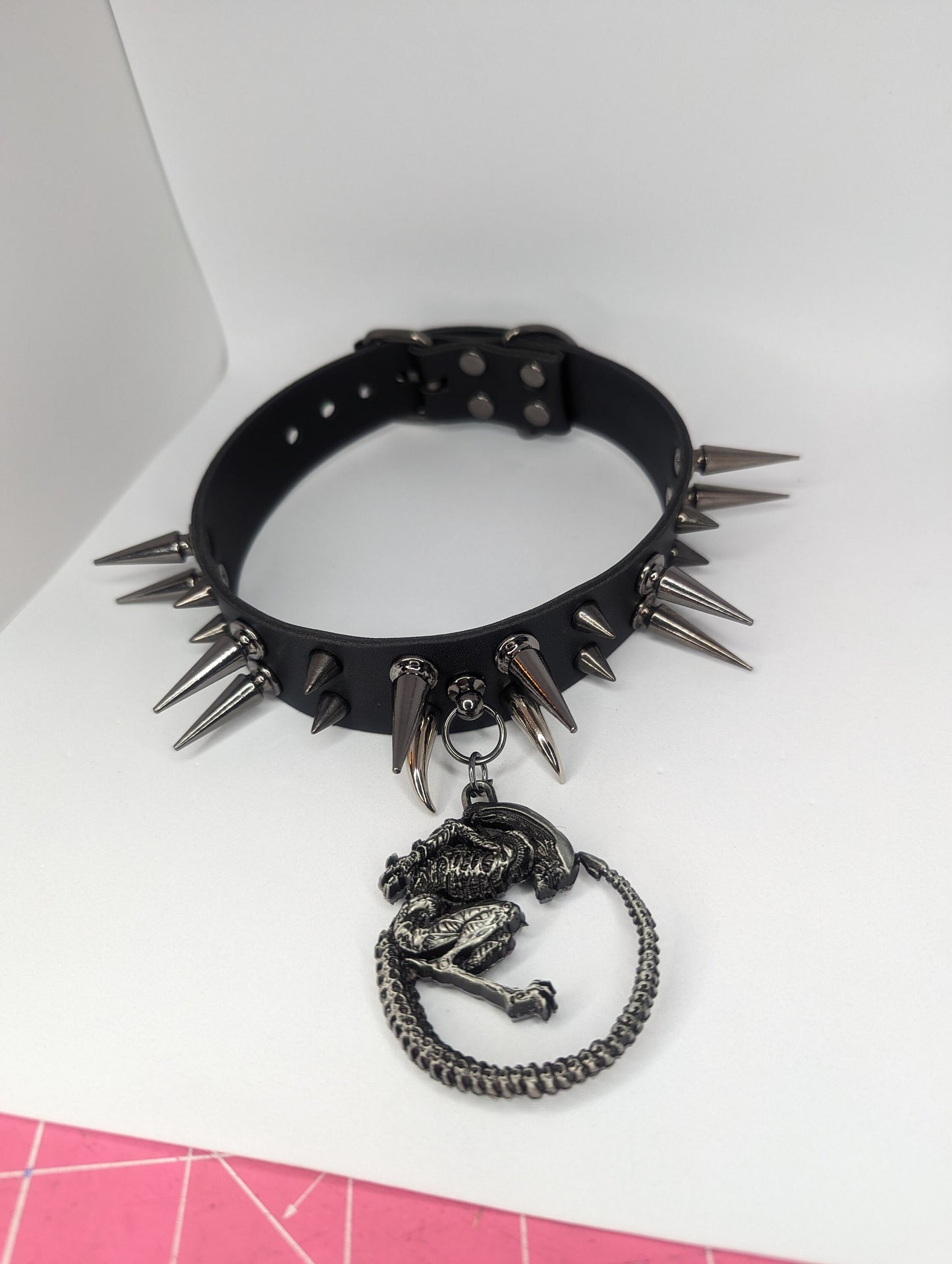 Xenomorph Choker