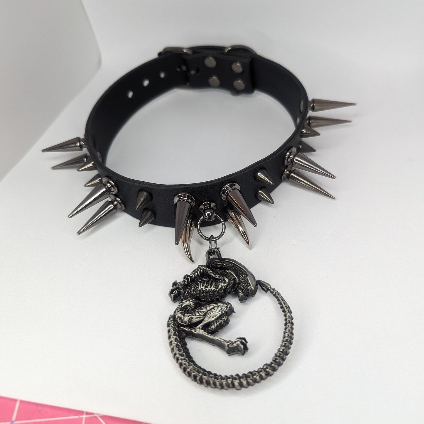 Xenomorph Choker