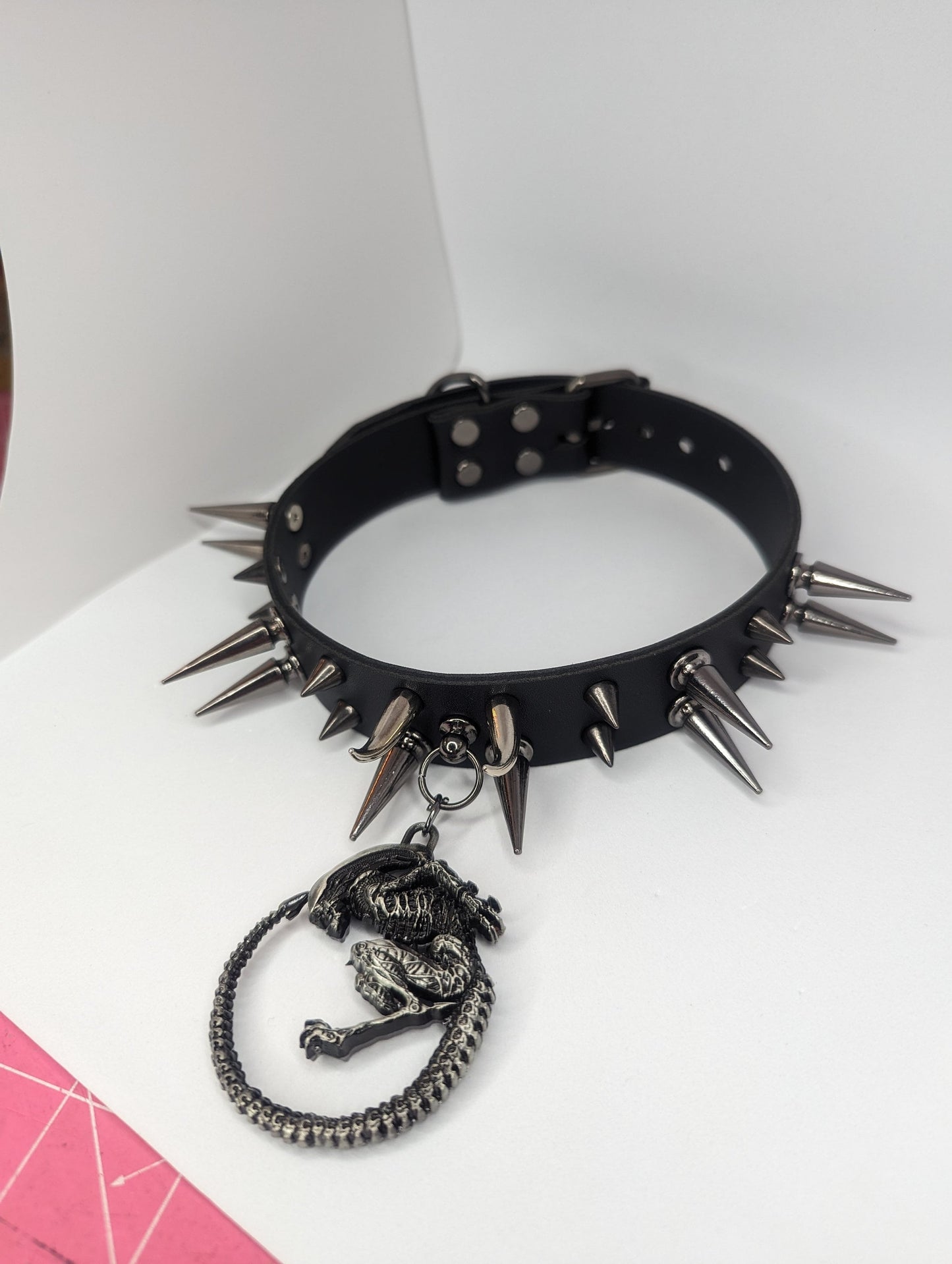 Xenomorph Choker