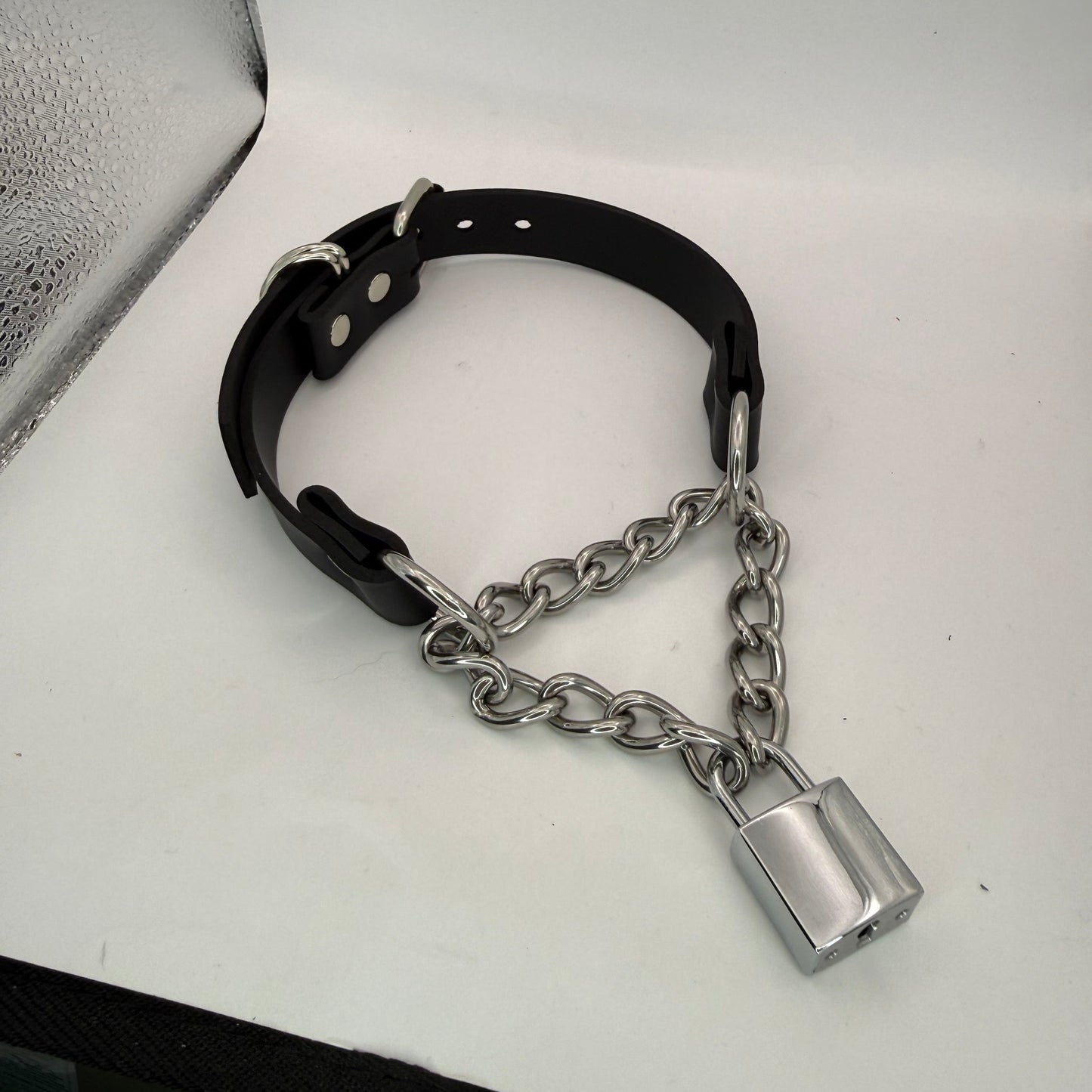 Padlock Chokers - Square