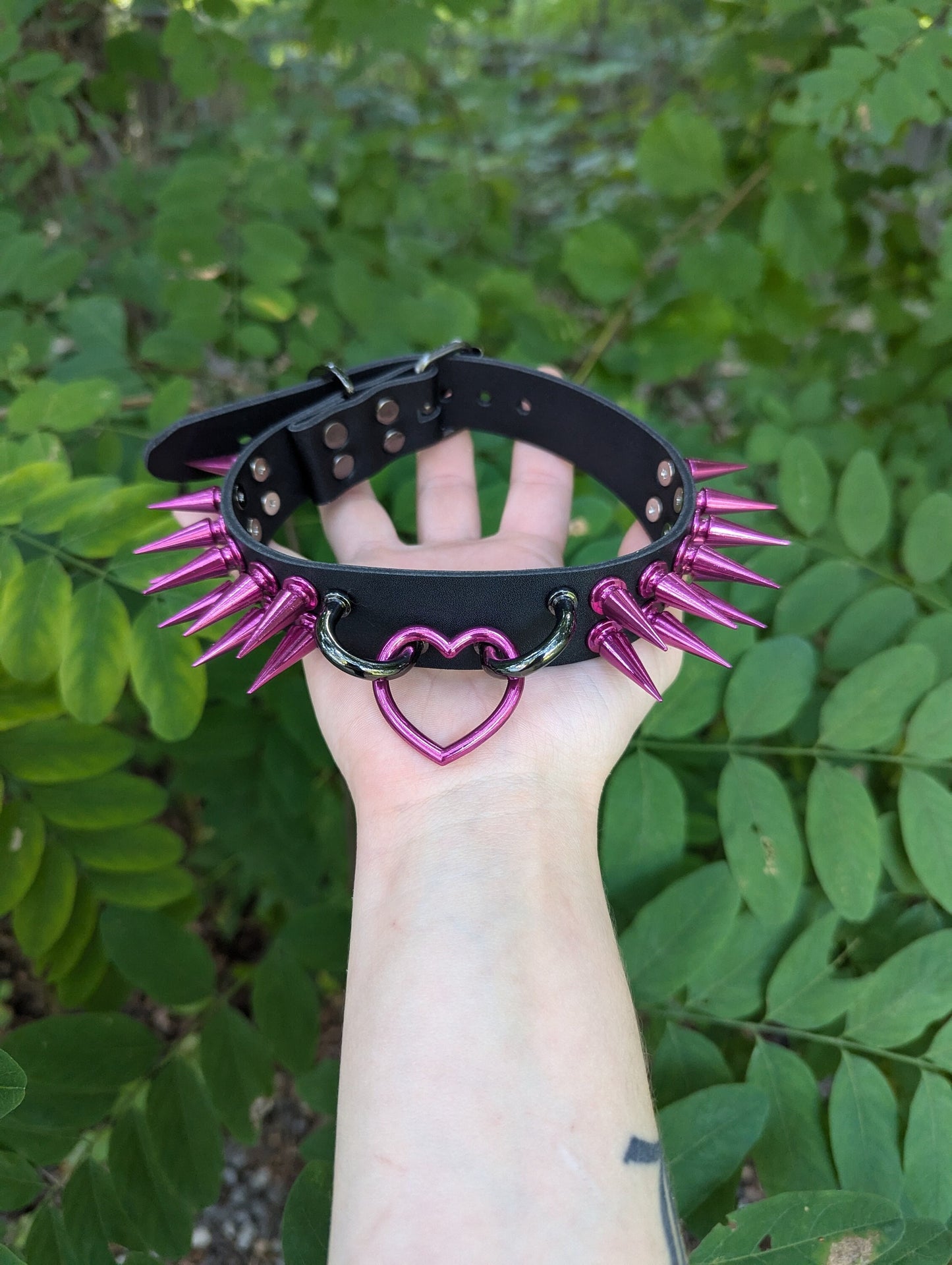 Hot Pink//Black Heart Choker