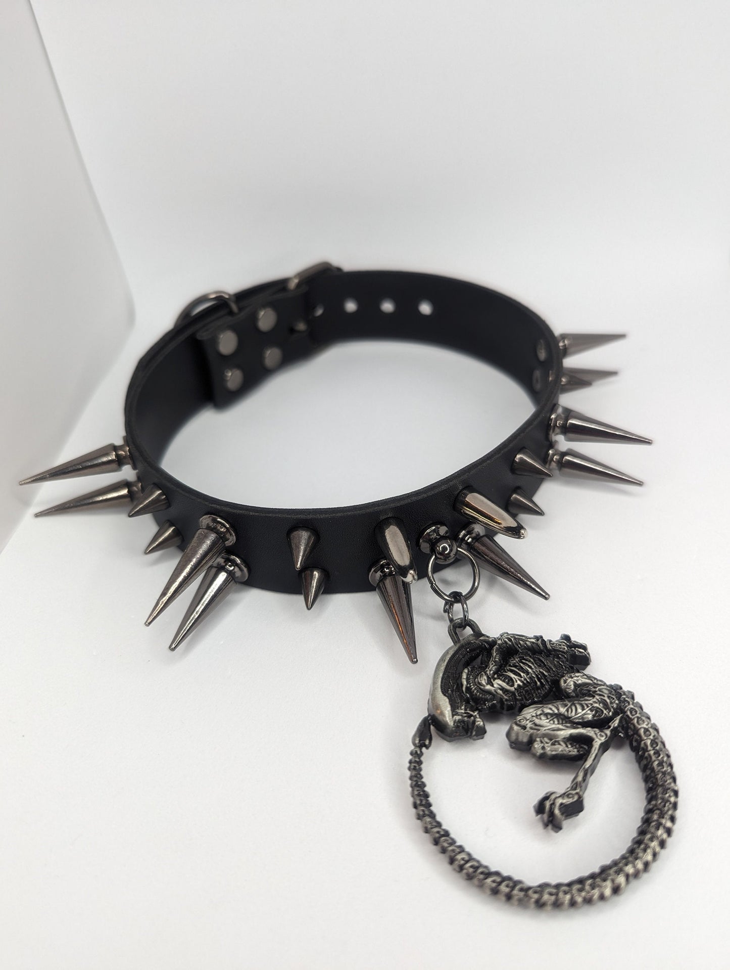 Xenomorph Choker