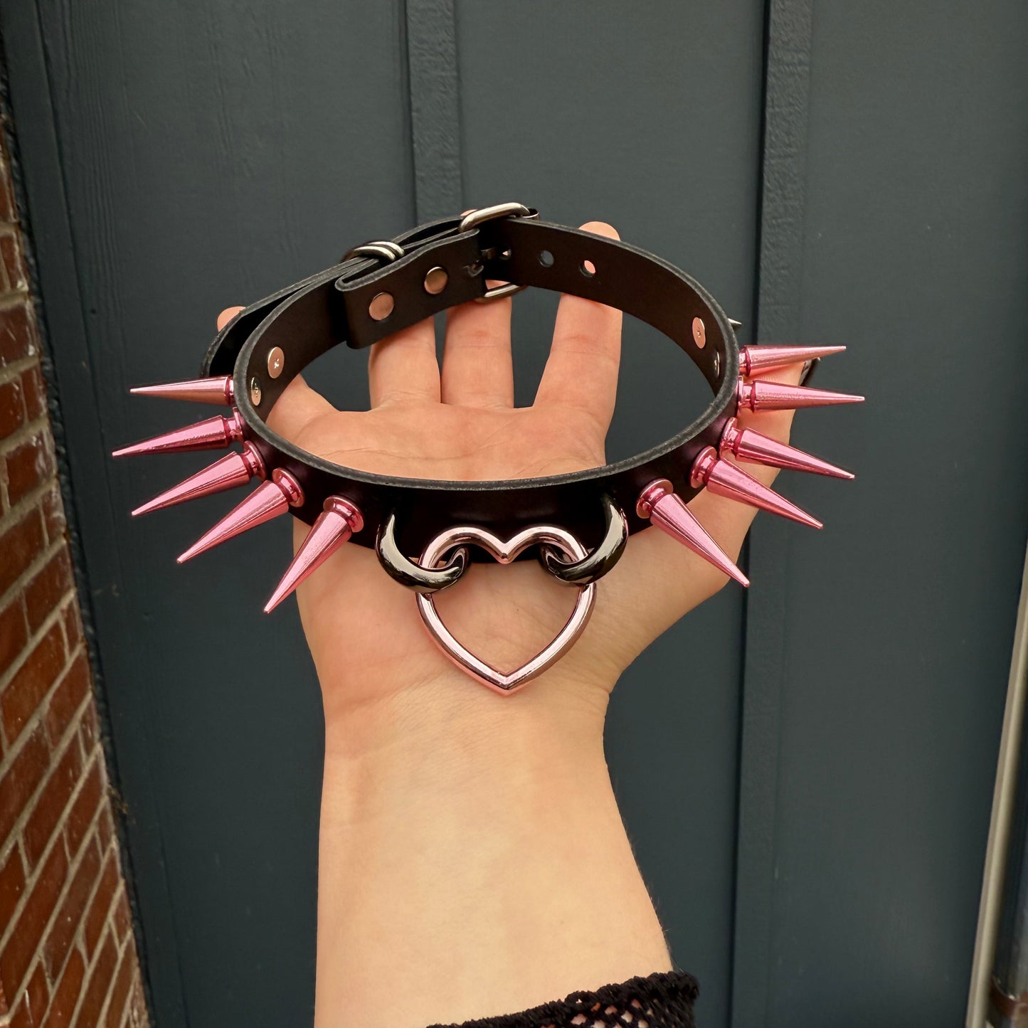 Thinner Heart Choker