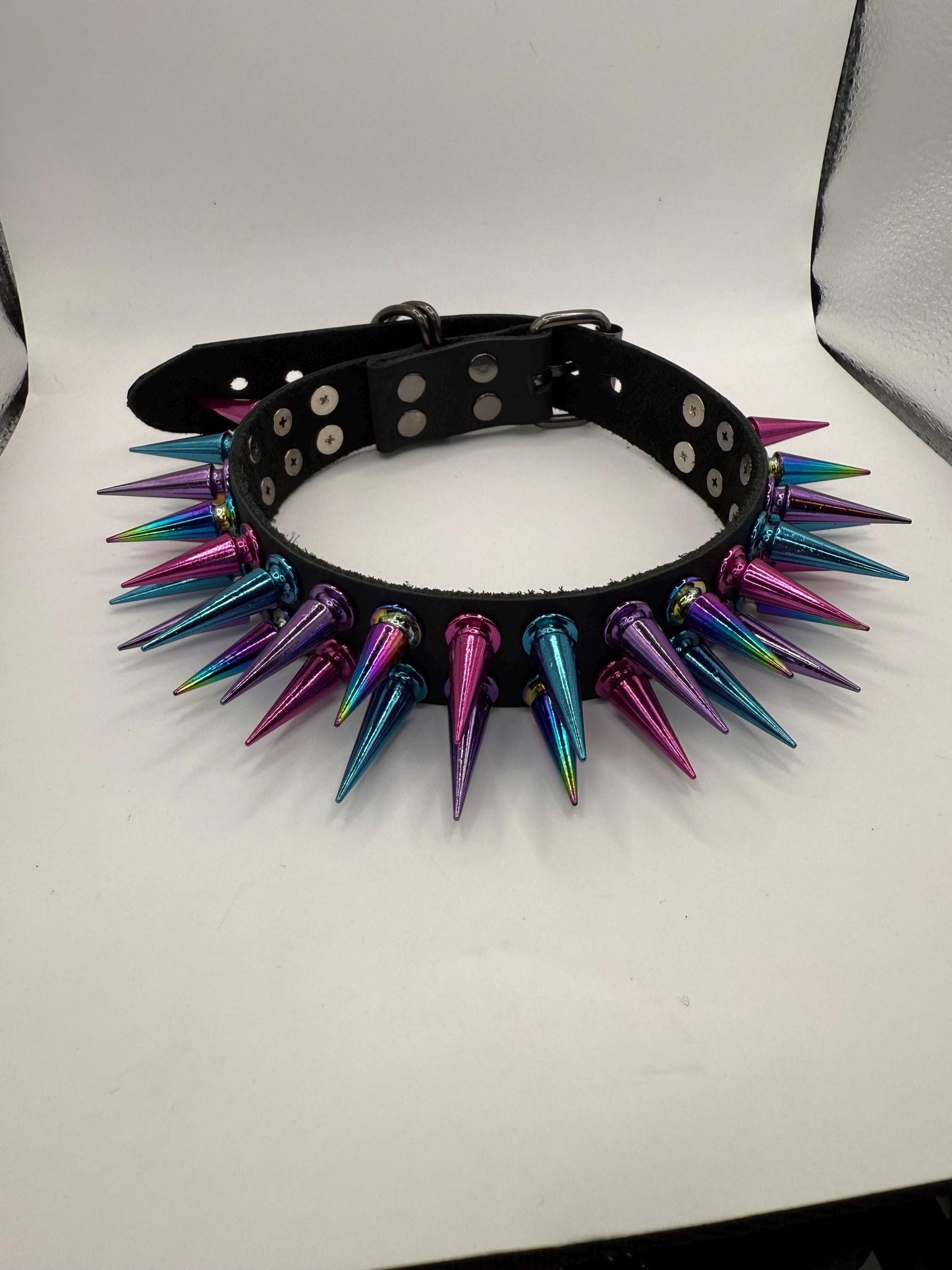 Spiked Choker "Pink Magma"