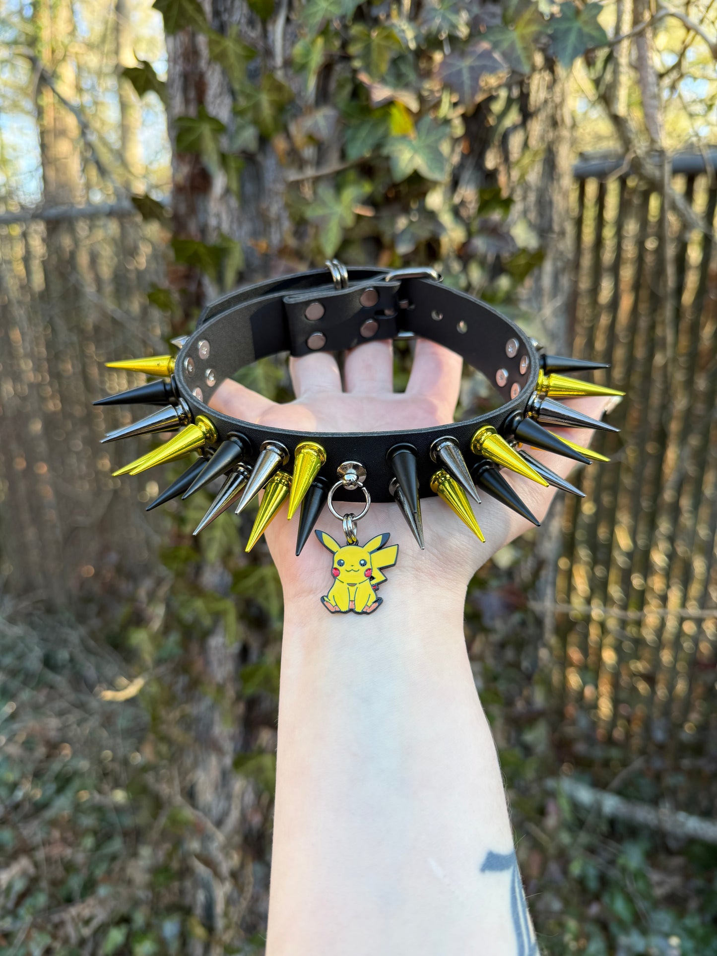 “Thundershock” Collar - Pikachu