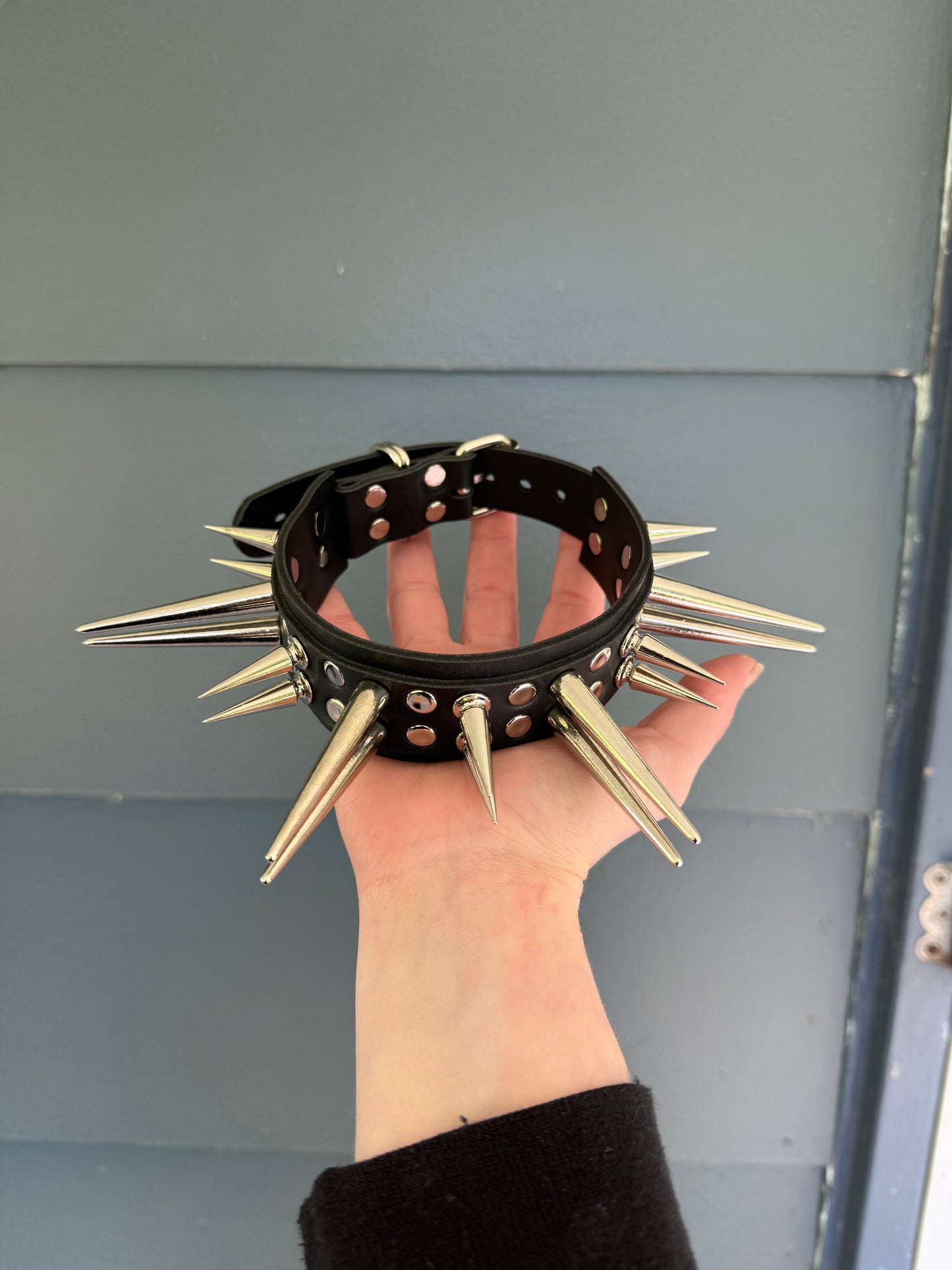 1.5” Wide XL Spikes Choker