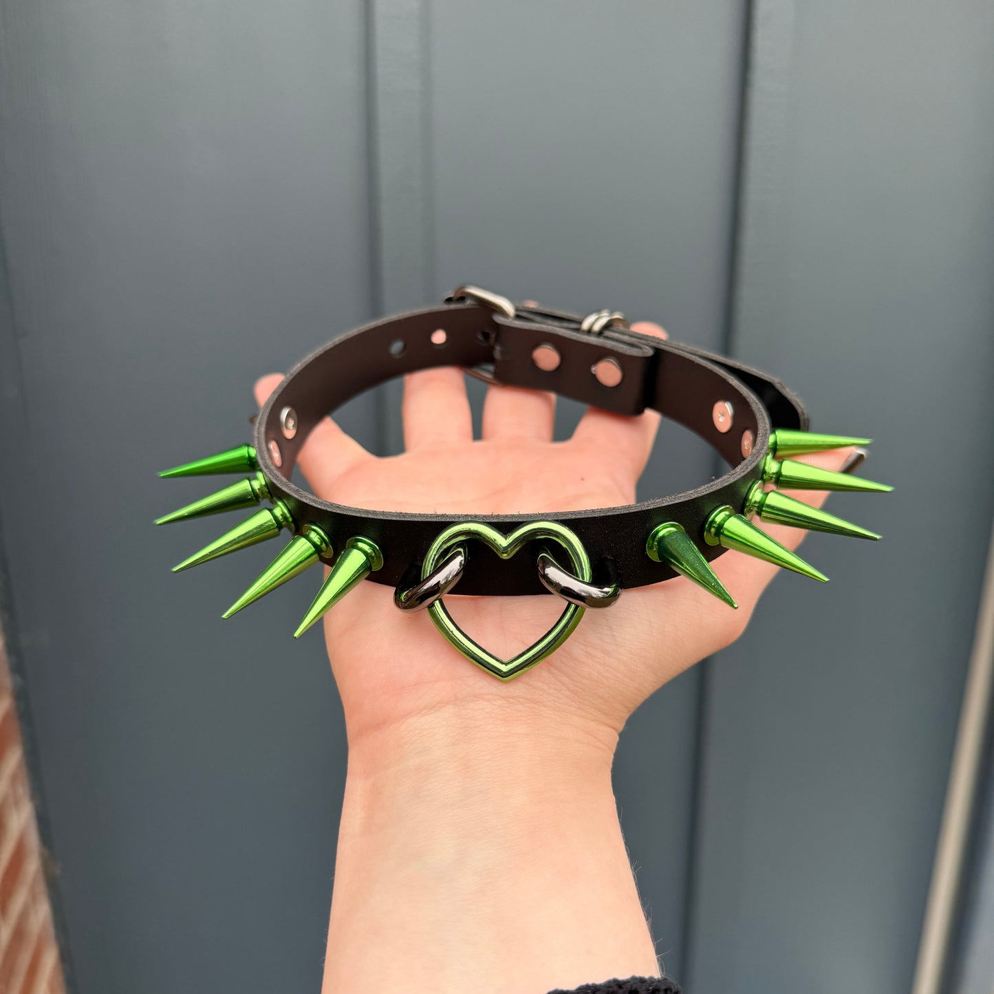 Thinner Heart Choker