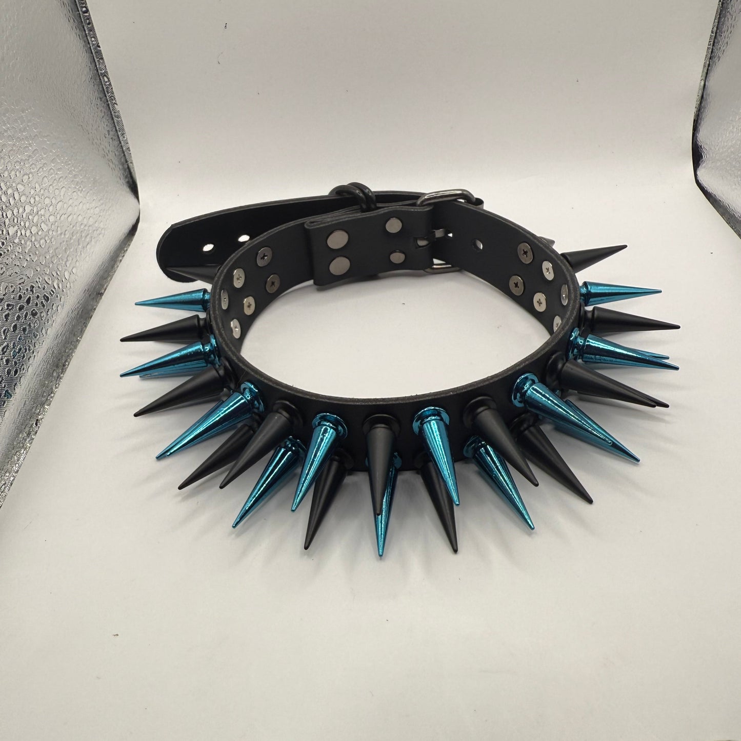 Blue // Black Spiked Choker