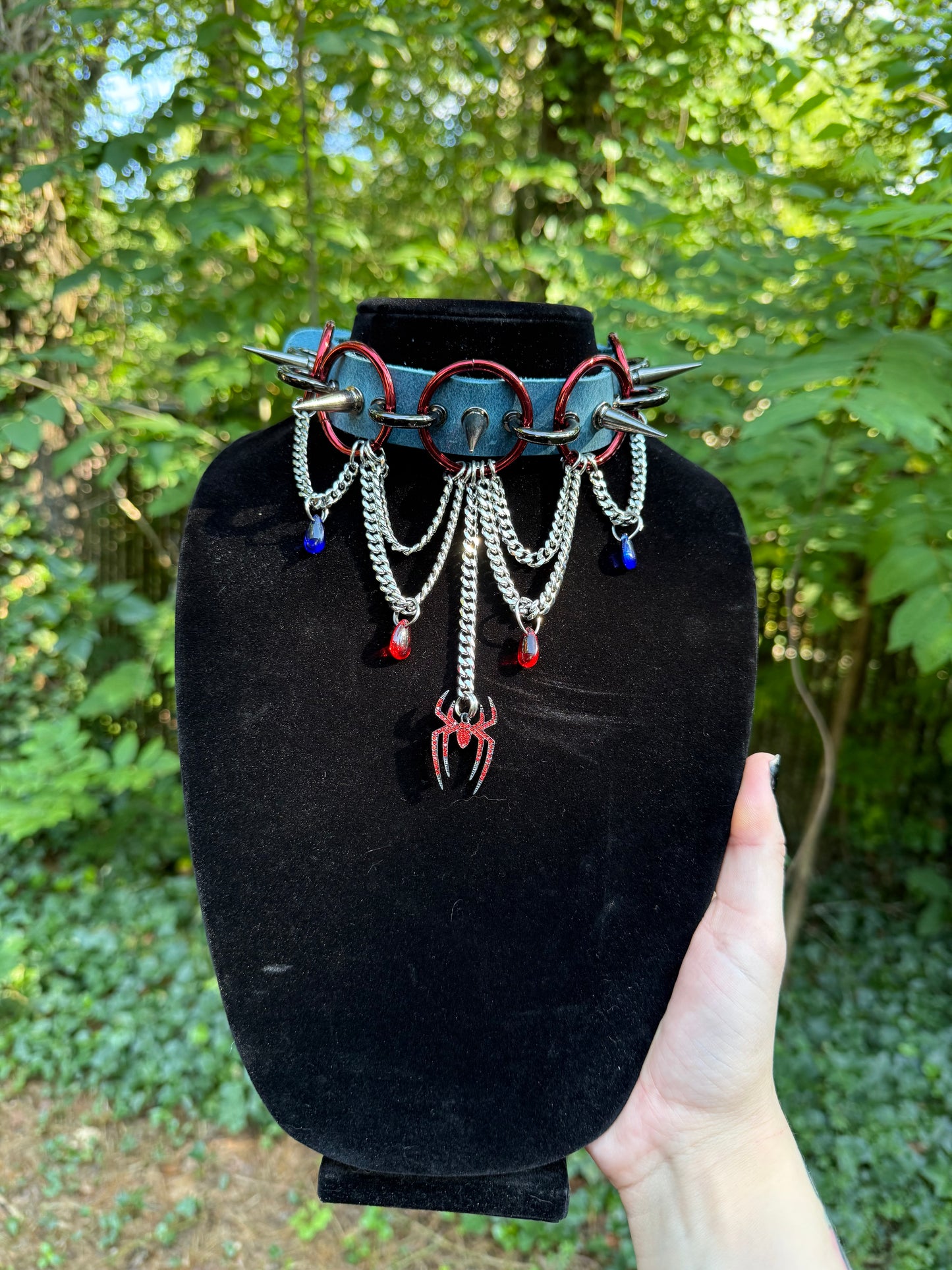 Spidey Choker