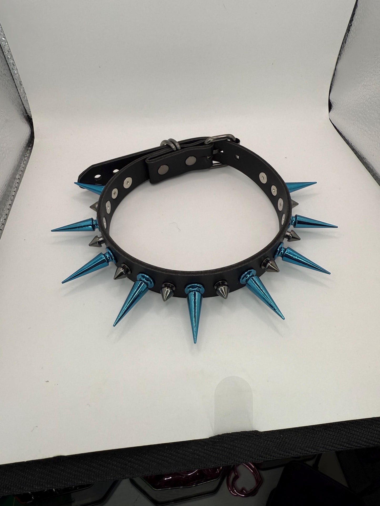 Thin Spiked Choker - Select Color <3