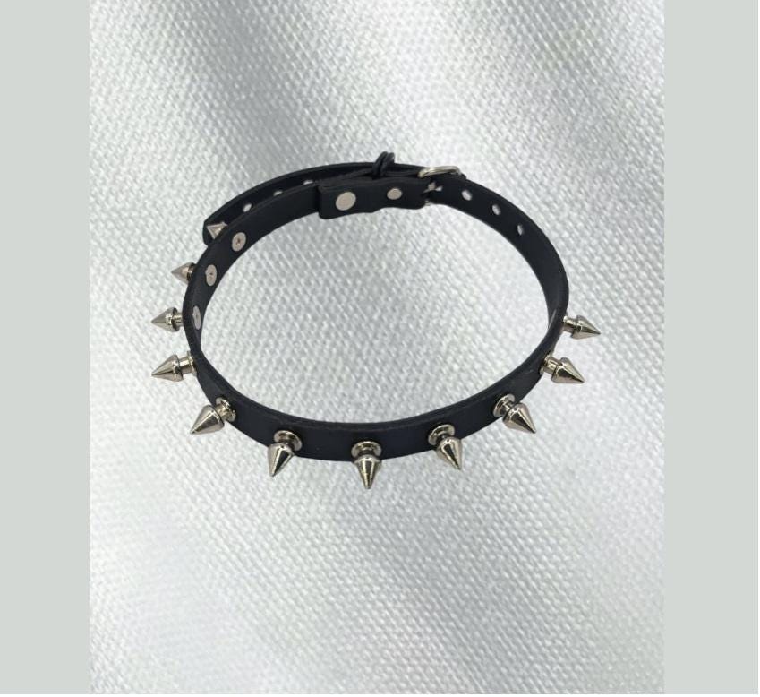Thin Black Spiked Choker