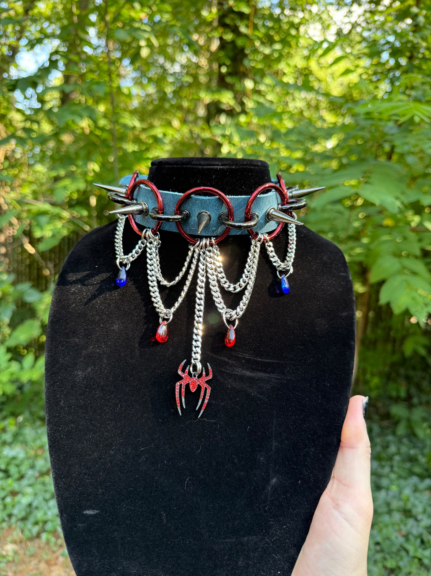 Spidey Choker