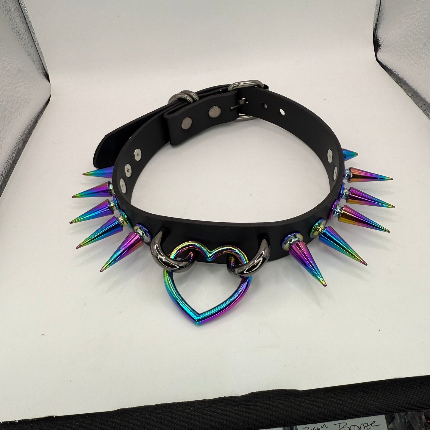 Thinner Heart Choker