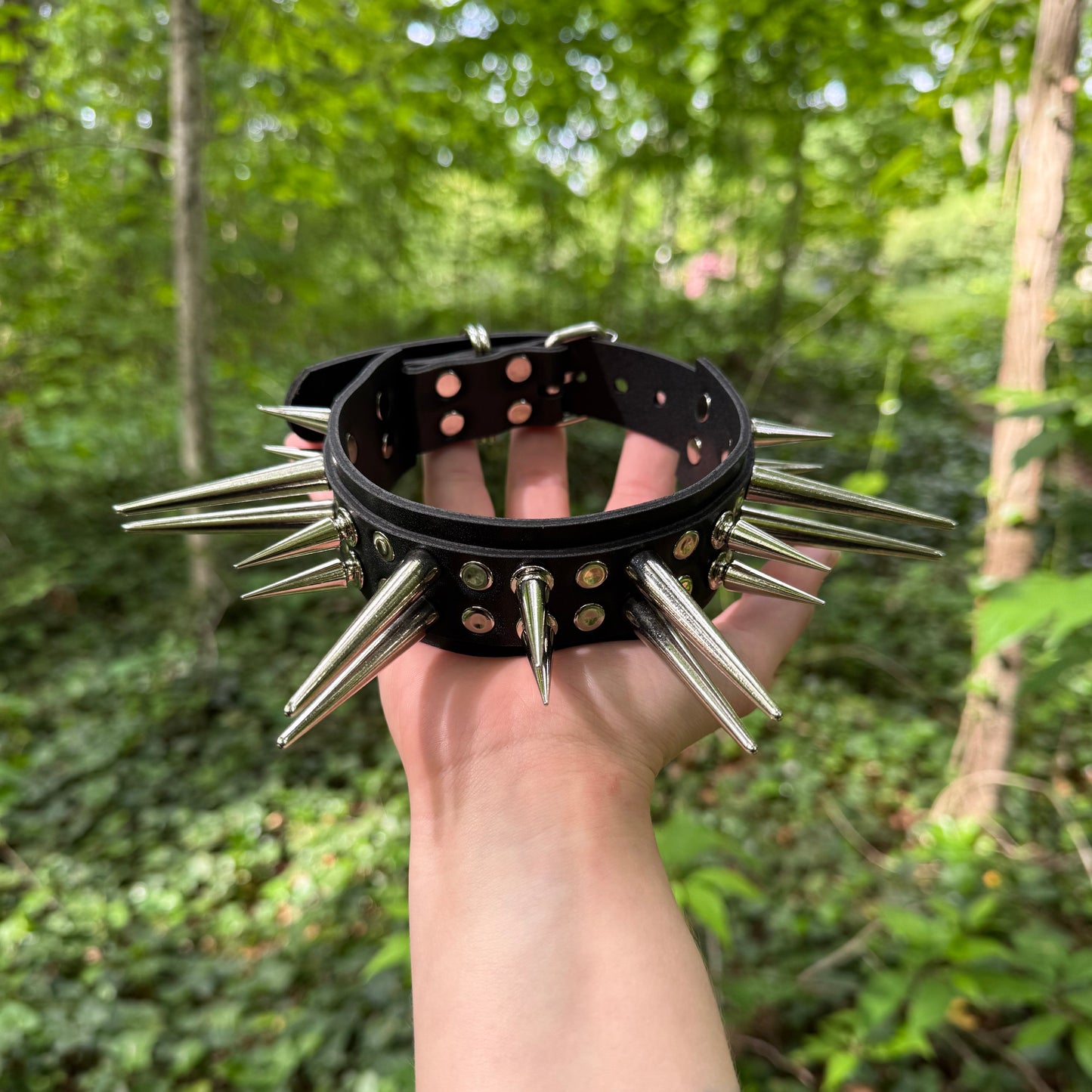 1.5” Wide XL Spikes Choker