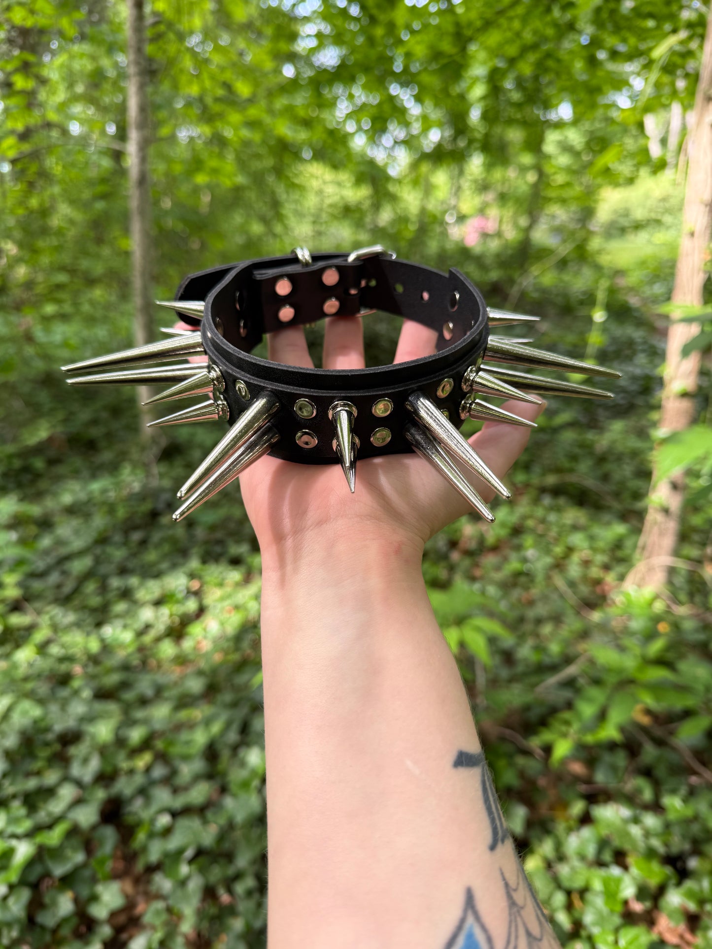 1.5” Wide XL Spikes Choker