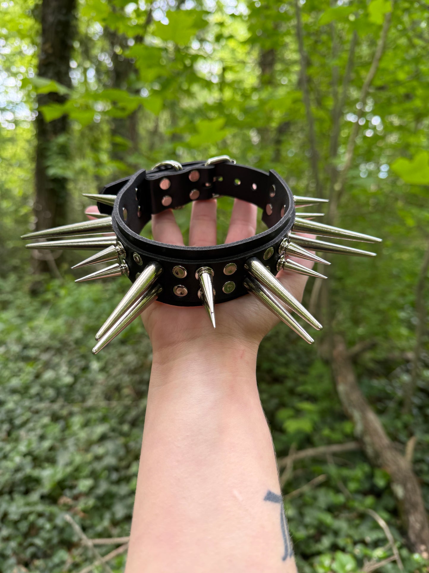 1.5” Wide XL Spikes Choker