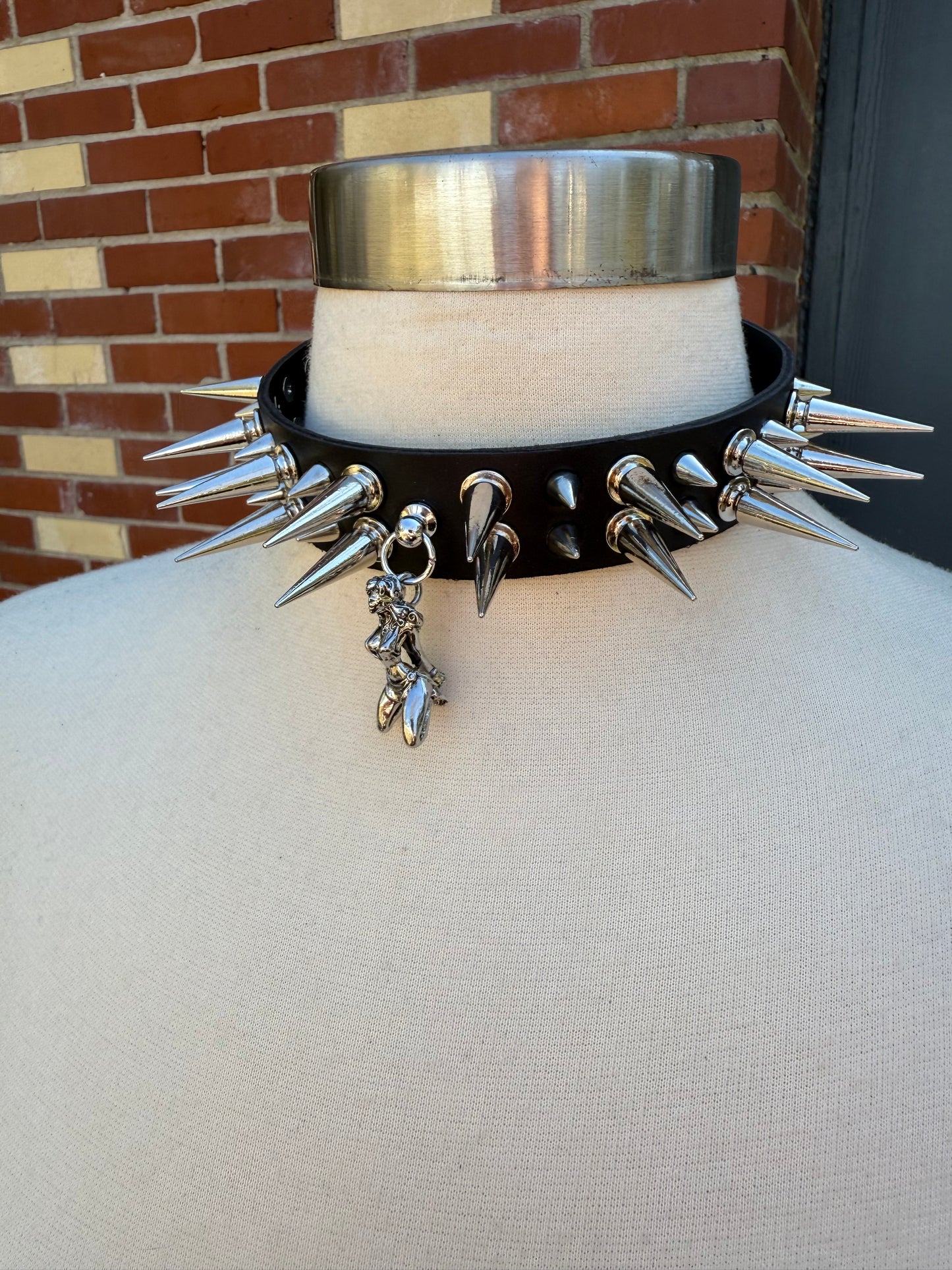 “Bound Babe” Choker